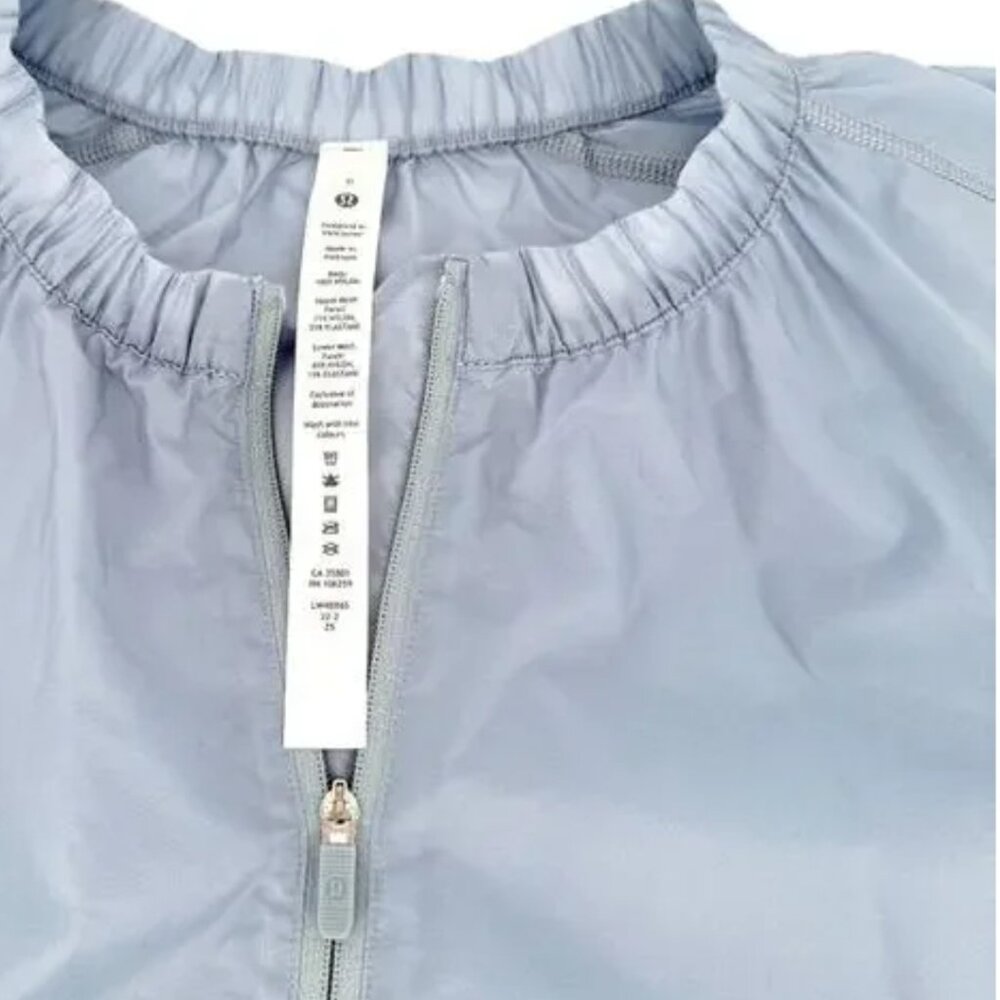 New! Lululemon With The Breeze Jacket Size 8 - Picture 5 of 5
